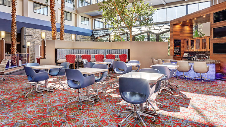 Crowne Plaza - Foster City Hotel, California The Chit Chat Lounge